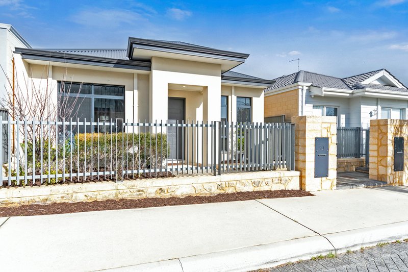 10 Bellefontaine Grove, Mindarie WA 6030