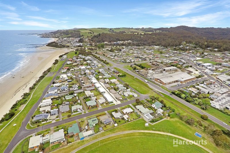 Photo - 10 Bells Parade, Somerset TAS 7322 - Image 9