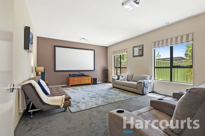 Photo - 10 Bellview Court, Delacombe VIC 3356 - Image 10