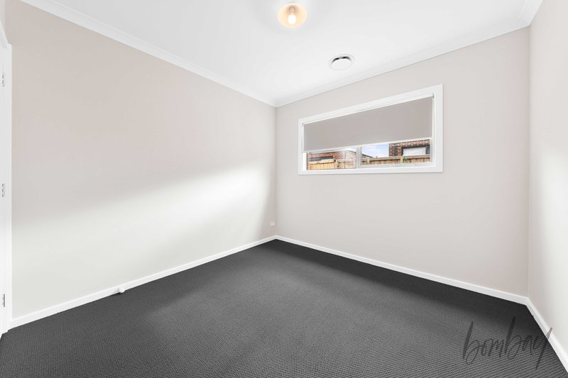 Photo - 10 Belmont Boulevard, Donnybrook VIC 3064 - Image 9