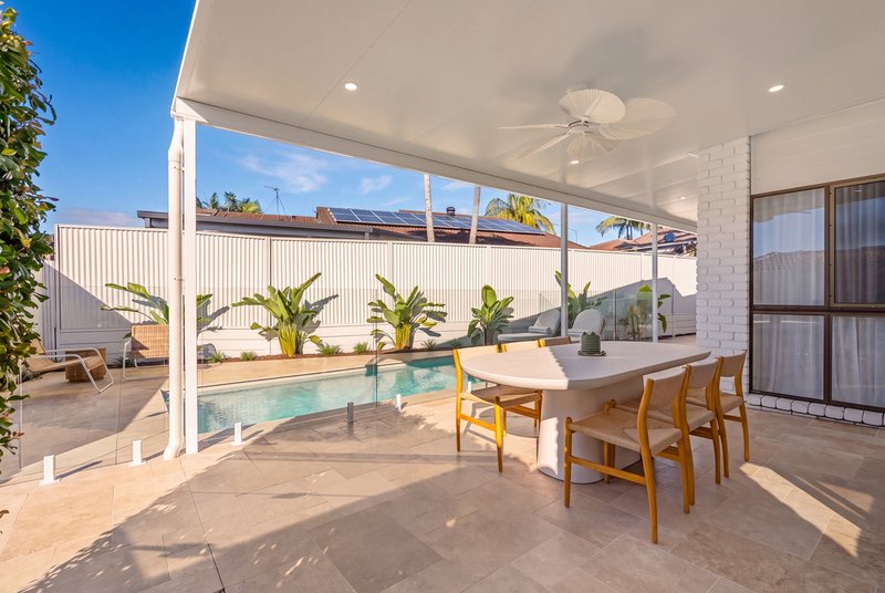 Photo - 10 Belmore Close, Robina QLD 4226 - Image 18