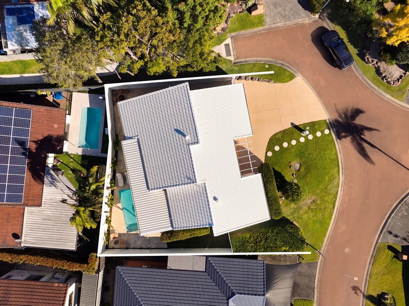 Photo - 10 Belmore Close, Robina QLD 4226 - Image 26