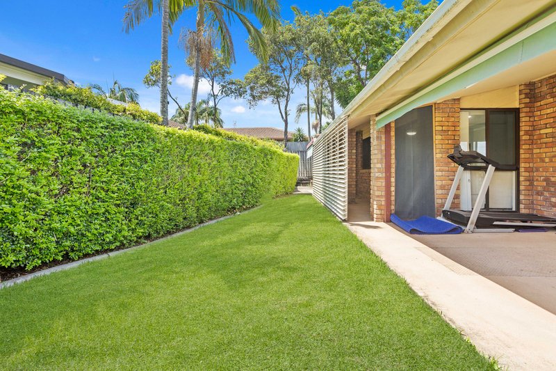 Photo - 10 Belmore Close, Robina QLD 4226 - Image 11