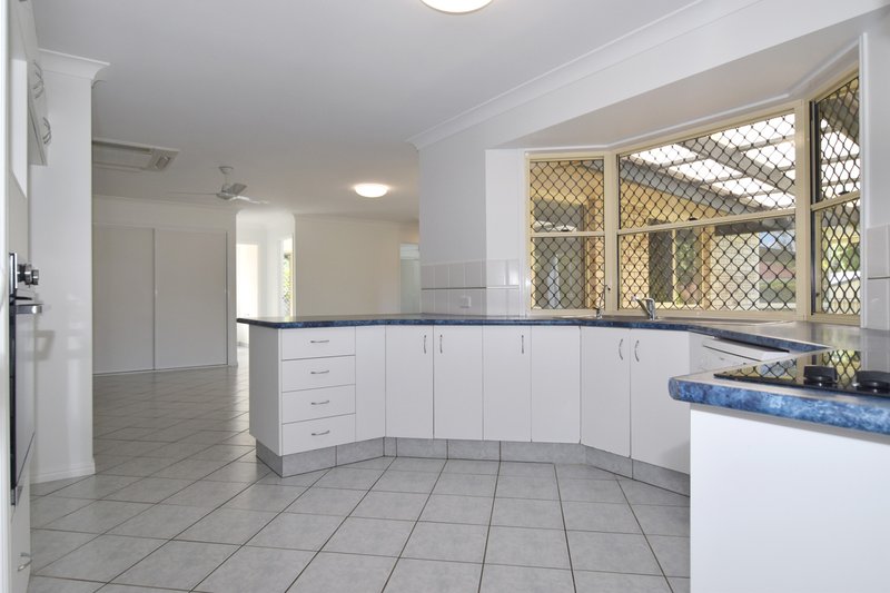 Photo - 10 Benjamin Court, Glen Eden QLD 4680 - Image 6