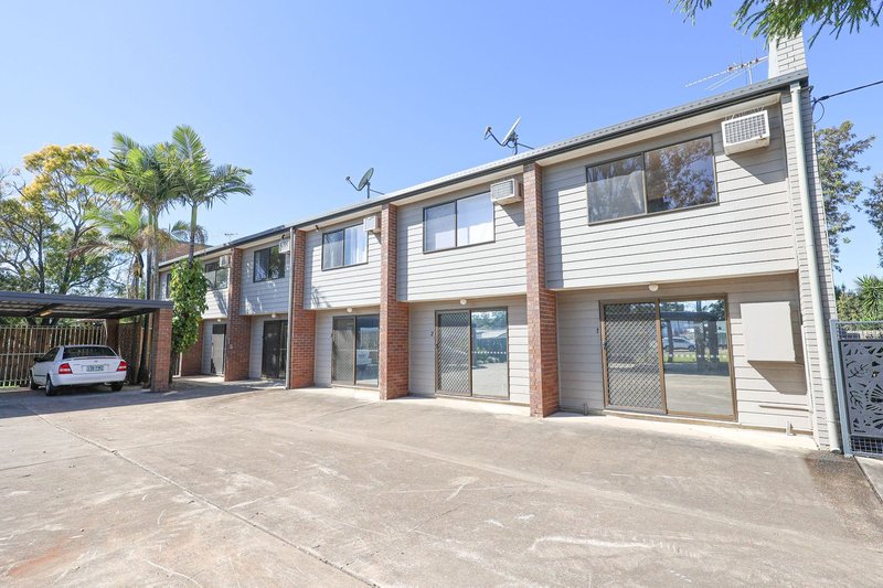 Photo - 10 Bergins Hill Road, Bundamba QLD 4304 - Image 2