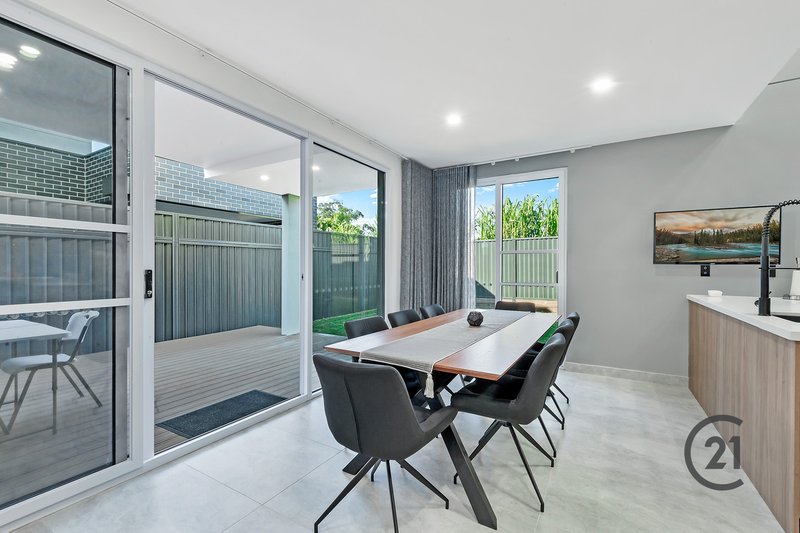 Photo - 10 Bescot Road, North Kellyville NSW 2155 - Image 6