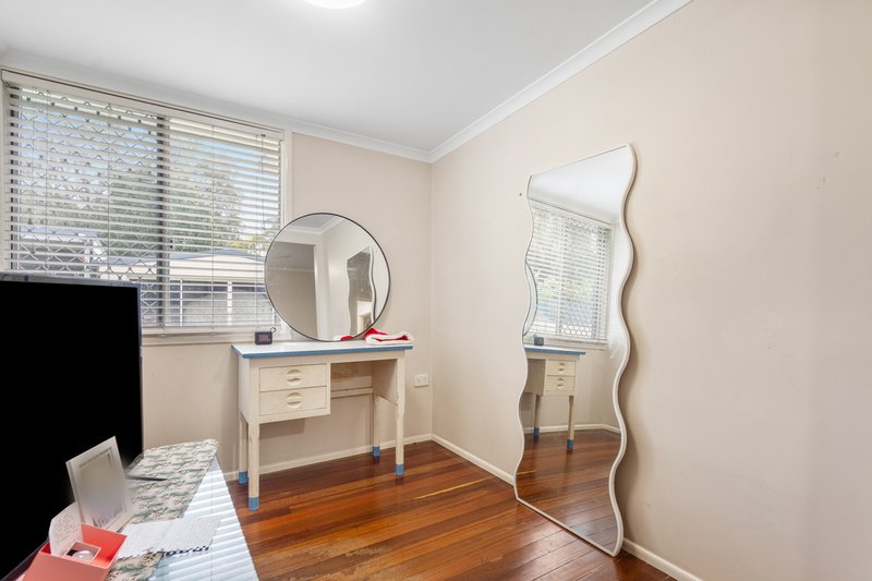 Photo - 10 Beth Street, North Booval QLD 4304 - Image 14