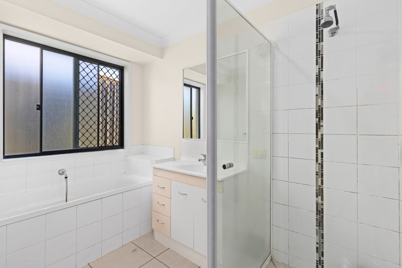 Photo - 10 Biella Court, Leichhardt QLD 4305 - Image 9