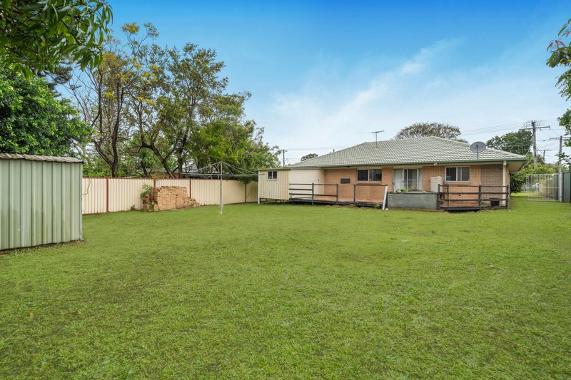 Photo - 10 Binganah Street, Slacks Creek QLD 4127 - Image 15