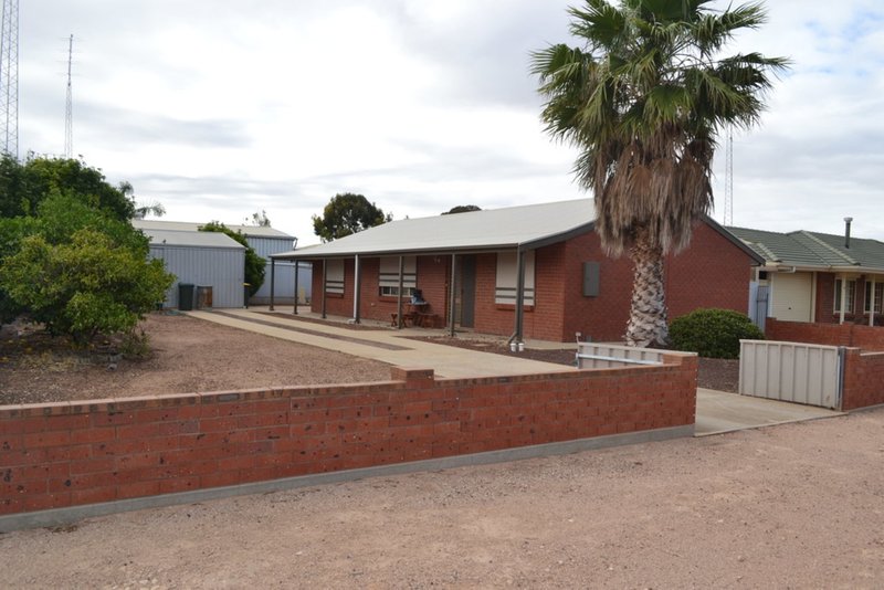 Photo - 10 Bingo Street, Wallaroo SA 5556 - Image 2