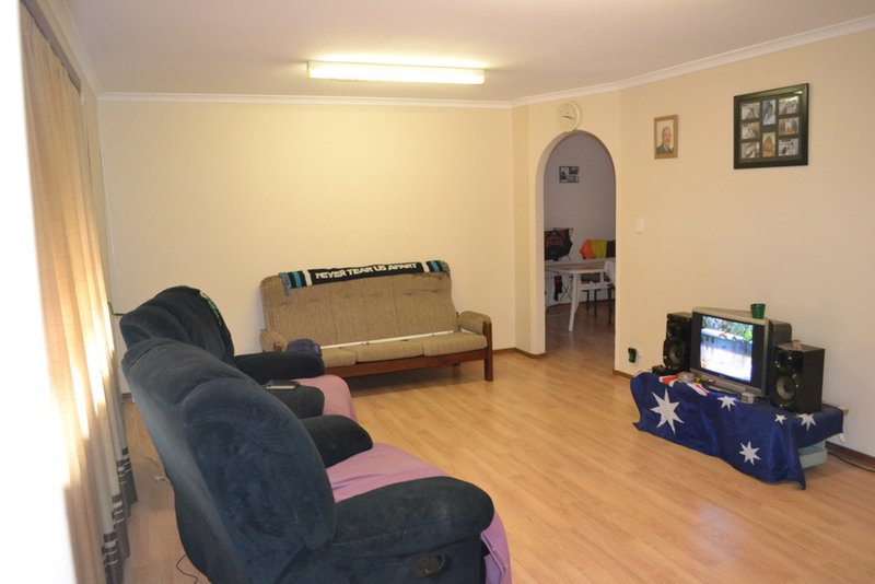 Photo - 10 Bingo Street, Wallaroo SA 5556 - Image 4