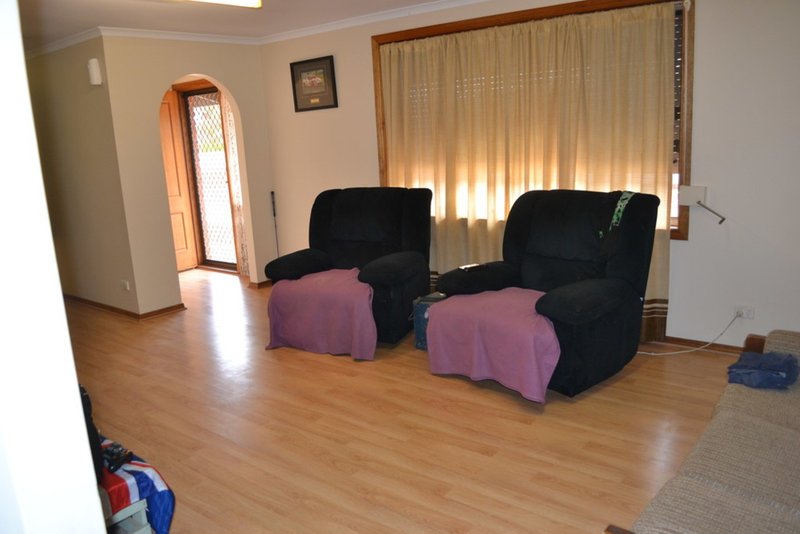 Photo - 10 Bingo Street, Wallaroo SA 5556 - Image 5