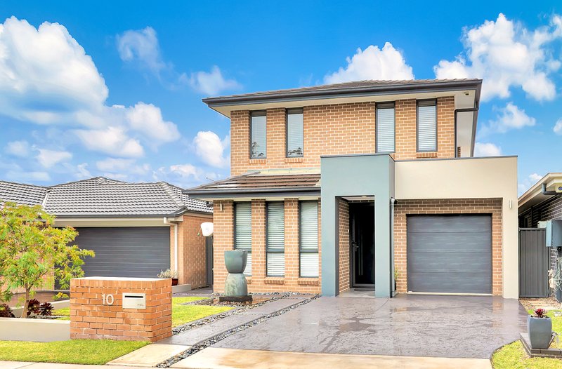 10 Binyang Avenue, Glenmore Park NSW 2745