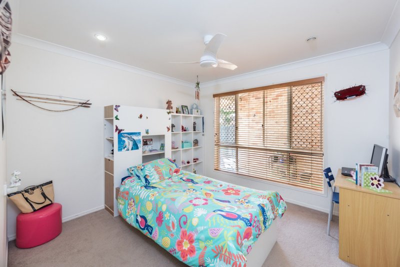 Photo - 10 Birdwood Crescent, Bargara QLD 4670 - Image 14