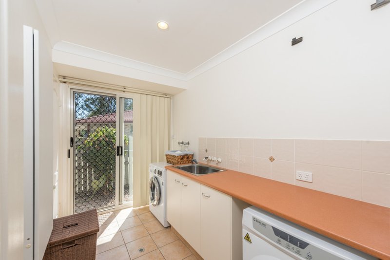 Photo - 10 Birdwood Crescent, Bargara QLD 4670 - Image 16