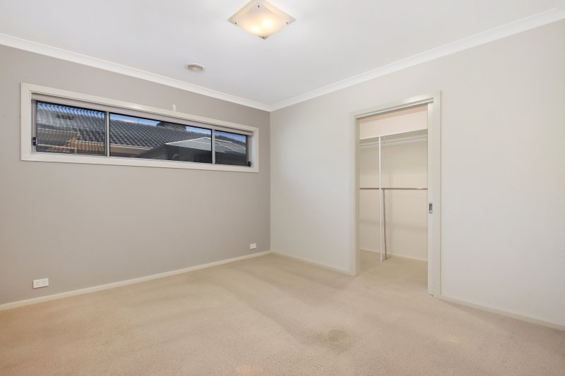 Photo - 10 Blackburn Close, Wodonga VIC 3690 - Image 6