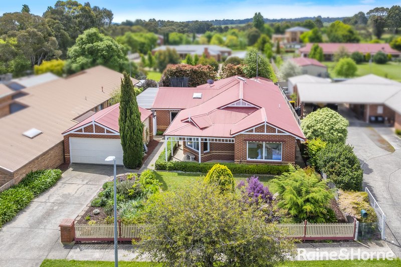 10 Blair Drive, Kyneton VIC 3444