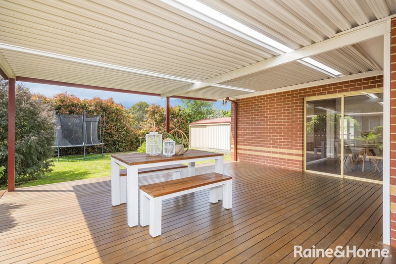 Photo - 10 Blair Drive, Kyneton VIC 3444 - Image 18