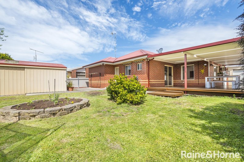 Photo - 10 Blair Drive, Kyneton VIC 3444 - Image 21