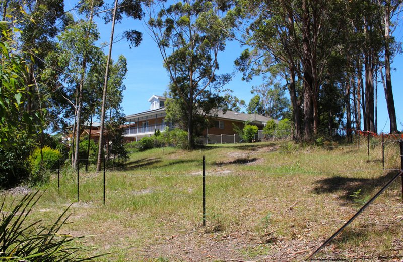 Photo - 10 Blake Place, Narrawallee NSW 2539 - Image 2