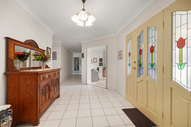 Photo - 10 Blaney Street, Beachmere QLD 4510 - Image 7