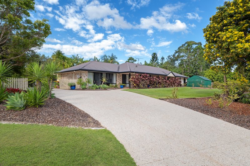 Photo - 10 Bloodwood Close, Mooloolah Valley QLD 4553 - Image 3