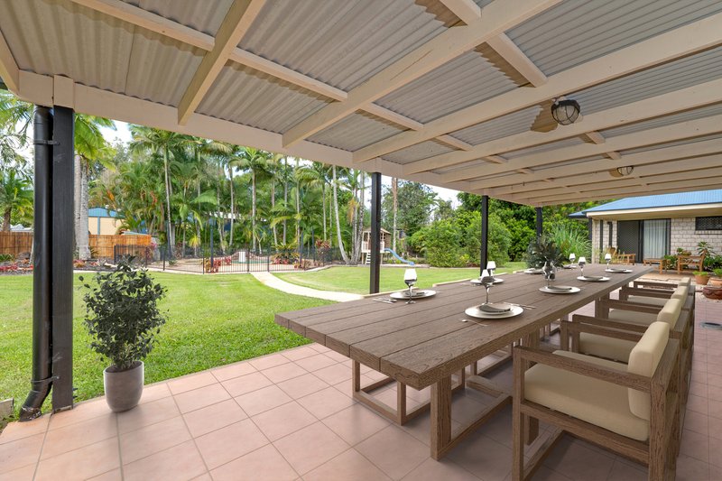Photo - 10 Bloodwood Close, Mooloolah Valley QLD 4553 - Image 4