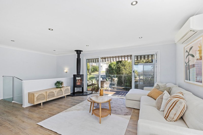 Photo - 10 Blue View Crescent, Terrigal NSW 2260 - Image 2