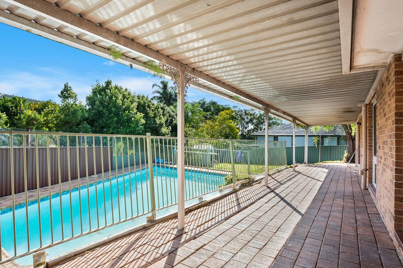 Photo - 10 Blueberry Place, Alfords Point NSW 2234 - Image 2