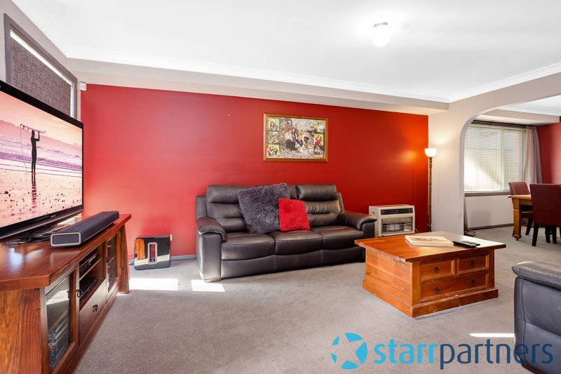 Photo - 10 Blythe Avenue, Glenwood NSW 2768 - Image 2