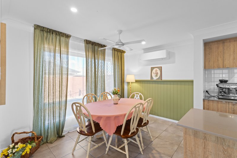 Photo - 10 Bokhara Way, Jimboomba QLD 4280 - Image 7