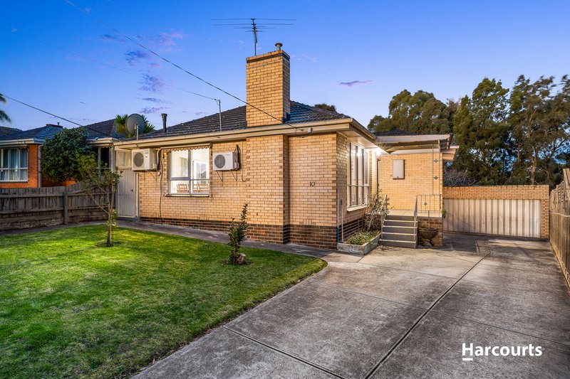 10 Bonview Crescent, Burwood East VIC 3151