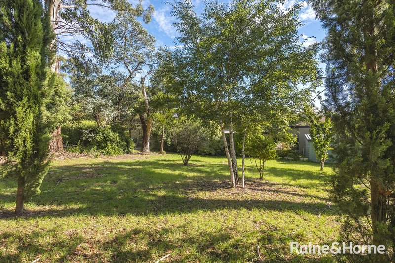 Photo - 10 Booths Lane, Woodend VIC 3442 - Image 5