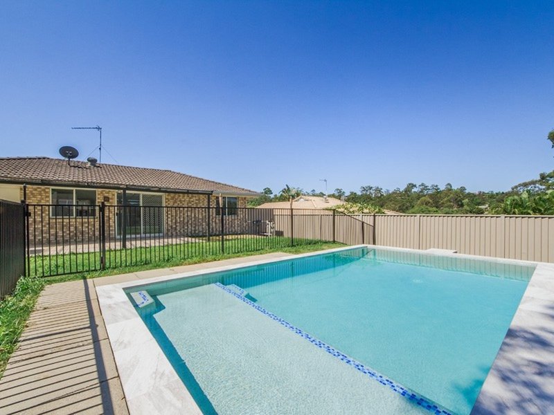 Photo - 10 Borman Court, Worongary QLD 4213 - Image 2