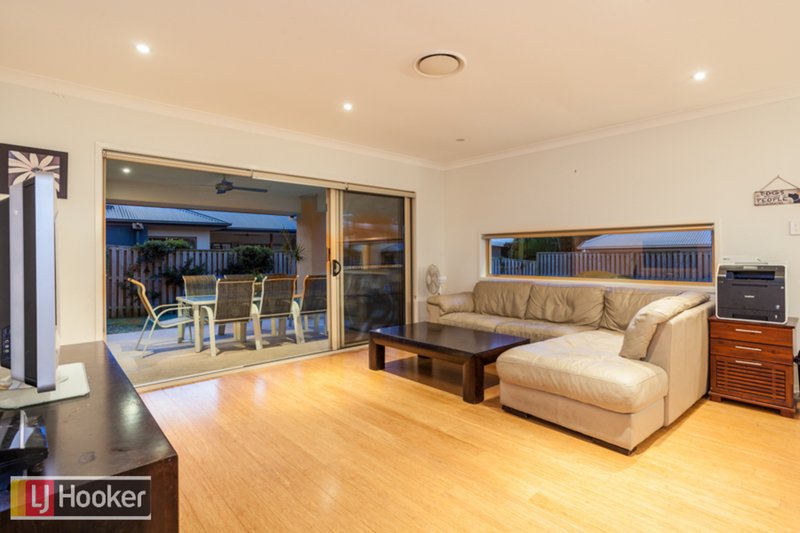 Photo - 10 Bottletree Court, Coomera QLD 4209 - Image 5