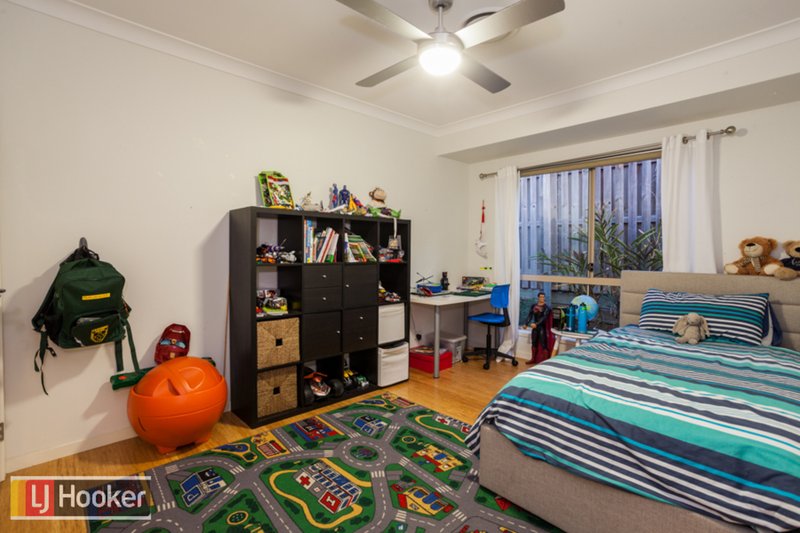 Photo - 10 Bottletree Court, Coomera QLD 4209 - Image 9