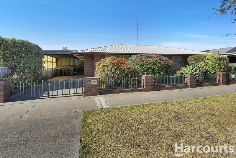 Photo - 10 Bowden Street, Horsham VIC 3400 - Image 3