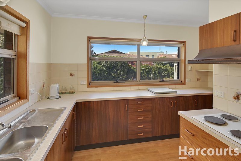 Photo - 10 Bowden Street, Horsham VIC 3400 - Image 4