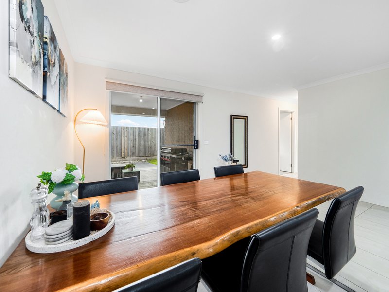 Photo - 10 Bower Vine Road, Junction Village VIC 3977 - Image 8
