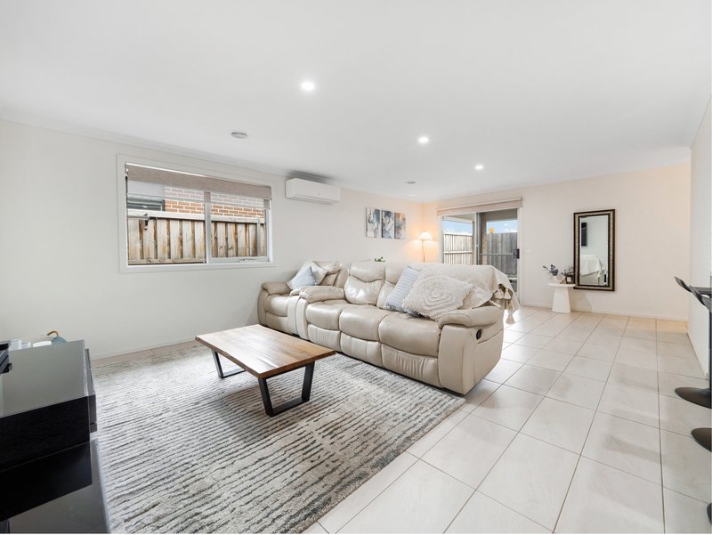 Photo - 10 Bower Vine Road, Junction Village VIC 3977 - Image 16