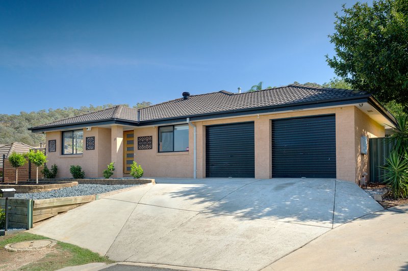 10 Box Place, Glenroy NSW 2640