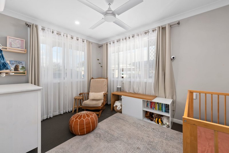 Photo - 10 Brangus Street, Harristown QLD 4350 - Image 13