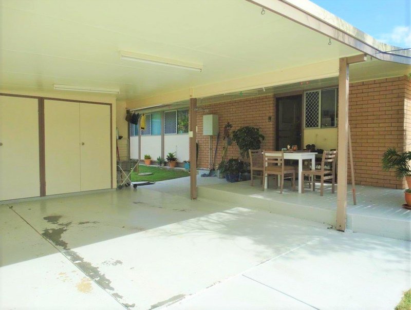 Photo - 10 Brennan Street, Miriam Vale QLD 4677 - Image 11