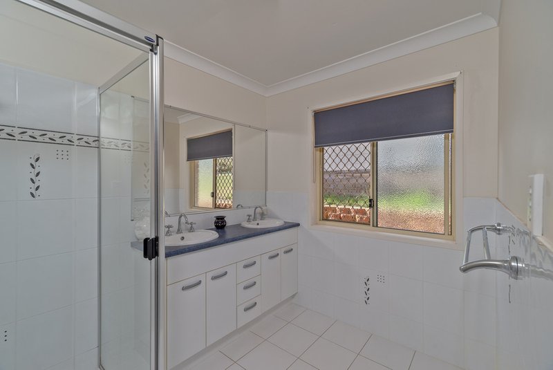 Photo - 10 Breynia Court, Jimboomba QLD 4280 - Image 12