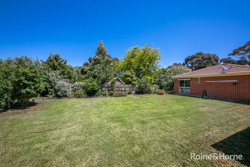 Photo - 10 Briarwood Court, Sunbury VIC 3429 - Image 14