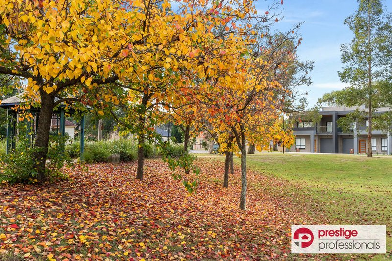 Photo - 10 Bridges Avenue, Wattle Grove NSW 2173 - Image 13