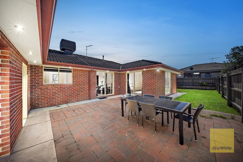 Photo - 10 Bridlepath Drive, Truganina VIC 3029 - Image 23