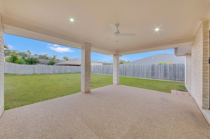 Photo - 10 Briffney Street, Kirkwood QLD 4680 - Image 10