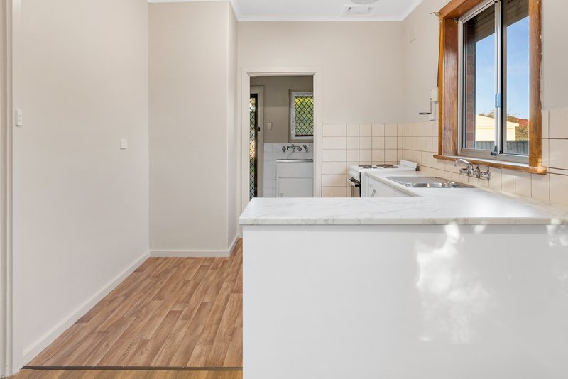Photo - 10 Brixton Street, Elizabeth North SA 5113 - Image 7