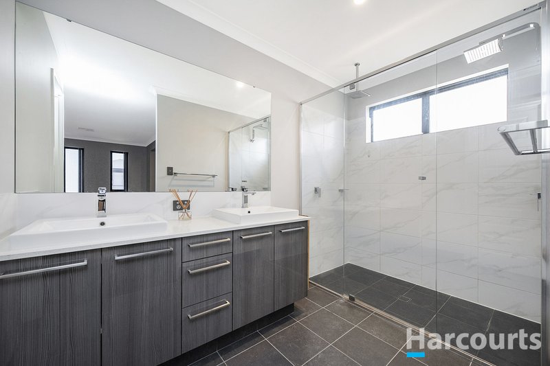 Photo - 10 Bromfield Ave , Brabham WA 6055 - Image 5